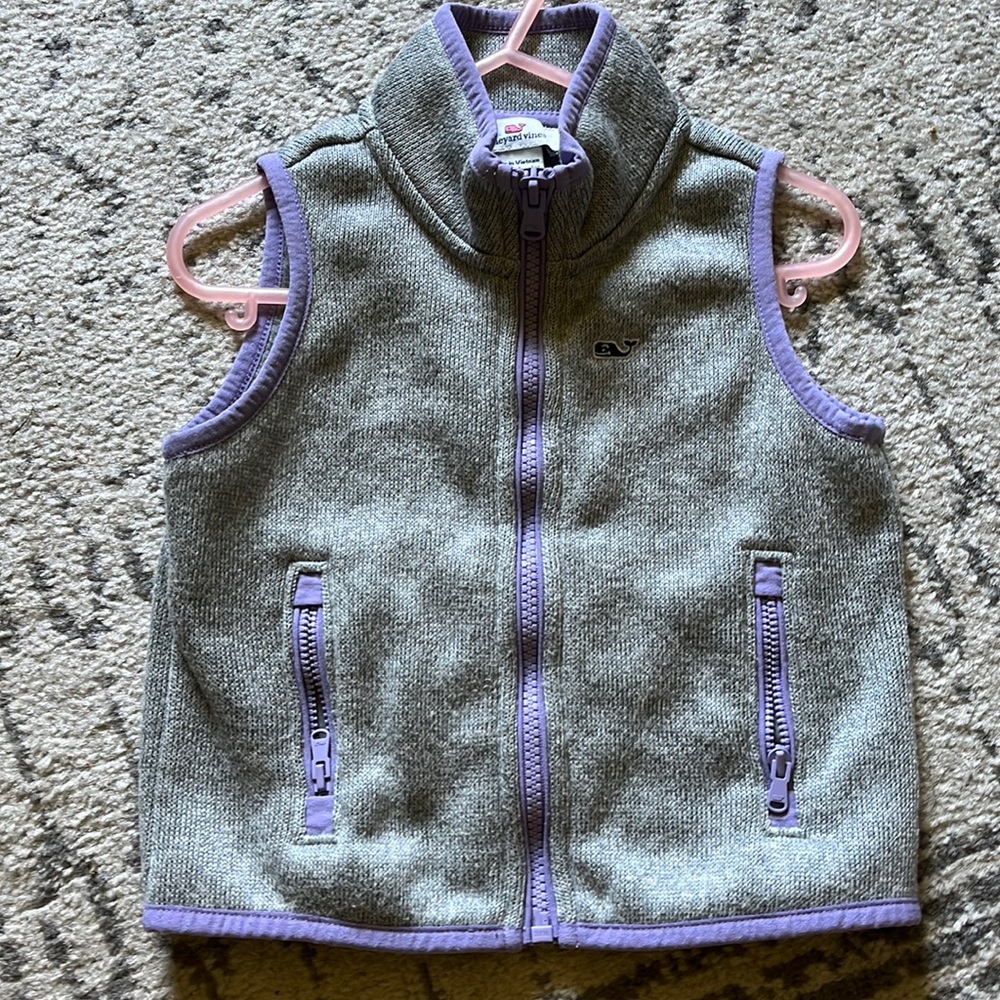 Vineyard vines toddler vest. Excellent condition.